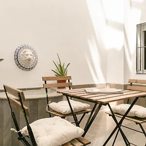 Isg Zaragoza-free Parking Apartment Seville